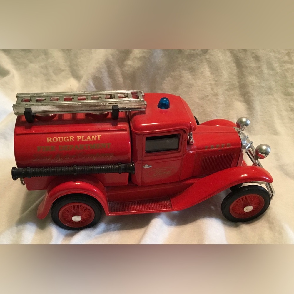 Ford, Model A Red Fire Truck Piggy Bank, Liberty Classics